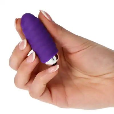 Useme - Mini Finger Fan Prop Purple - Uroczy mini wibrator ze żłobieniami. Kompaktowy rozmiar, silna stymulacja, miękki silikon.