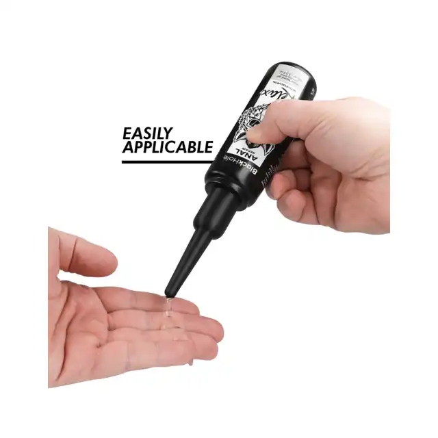 Black Hole - Anal lube Applier Size L 100ml - Aplikator do lubrykantów Black Hole 100 ml. Precyzyjna aplikacja lubrykantu dla większego komfortu i higieny.