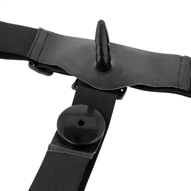 Harness Attracttion - Harris. Podwójny strap on 18 cm z wibracjami, przyjemność dla dwojga