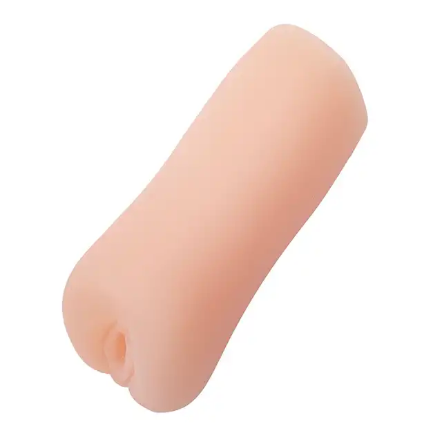 Fluffy Love - Masturbator 032A - kieszonkowy masturbator - cielisty kolor, gładki, ergonomiczny kształt, który naturalnie dopasowuje się do dłoni.