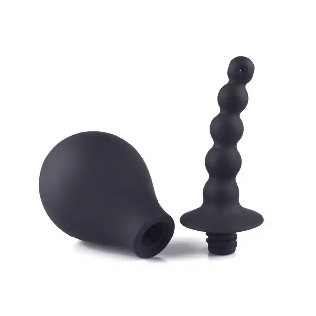 Darkside - Soft Treat Anal Douche - Gruszka do higieny intymnej z profilowaną końcówką. Rozpocznij stymulację analną bezpośrednio po lewatywie!