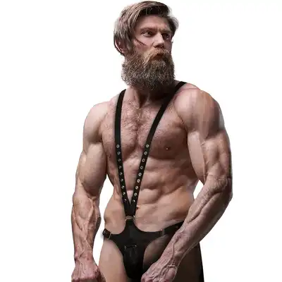 Fetish Submissive Attitude - Męska uprząż V-shape z eko-skóry z metalowymi detalami. 
