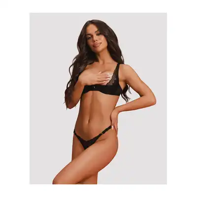 Obsessive - Deina More 2-Pcs Crotchless Set L/XL - Klasyczny komplet z delikatną koronką i otwartym krojem w lekkim, zmysłowym wydaniu.