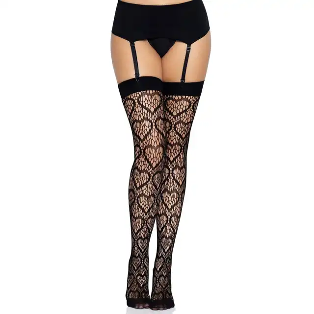 Leg Avenue - Heart Net Thigh Highs. Czarne pończochy z uroczym motywem serduszek. 